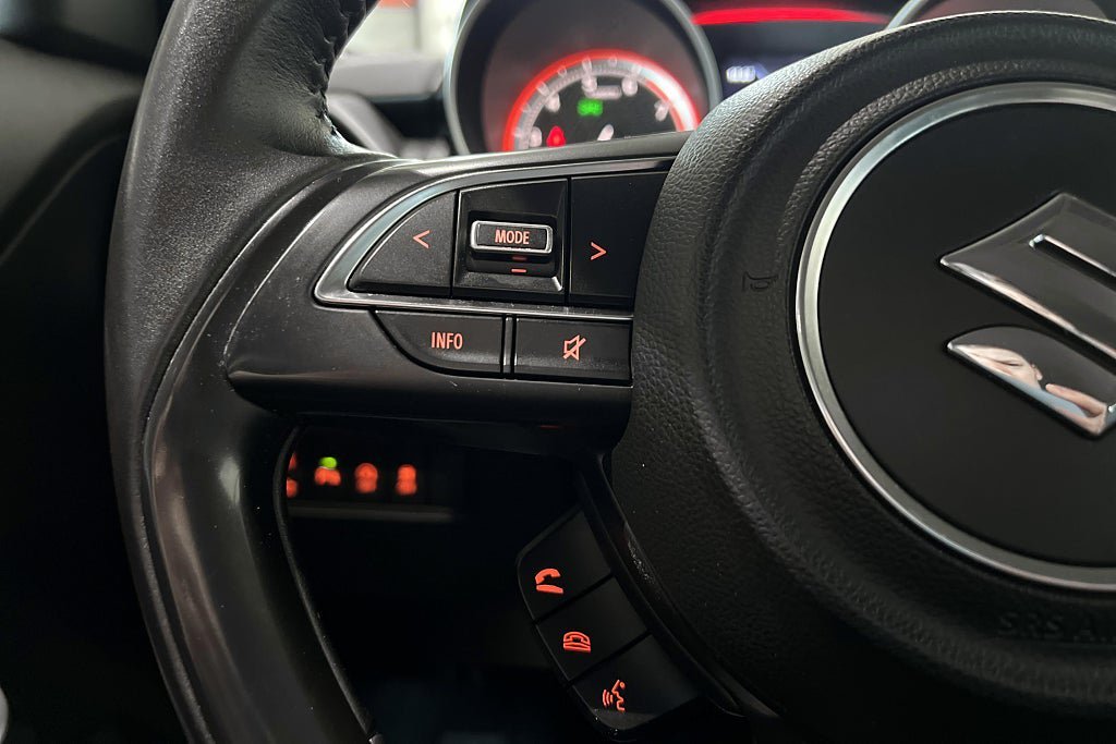 Vehicle Image 19
