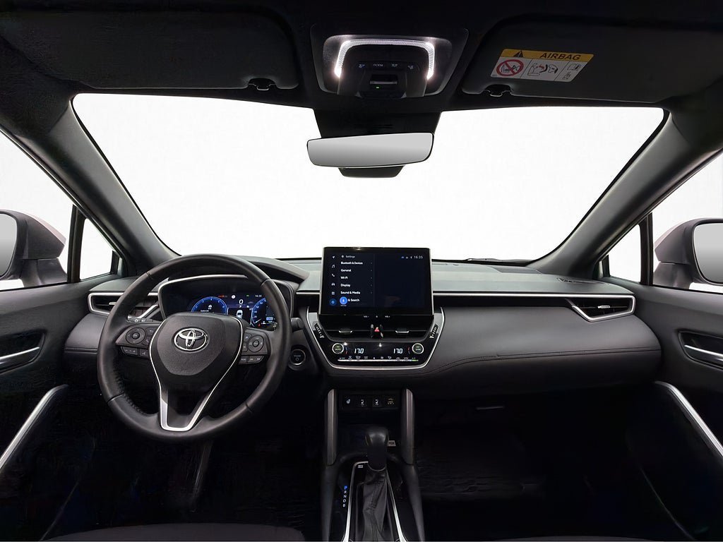 Vehicle Image 10