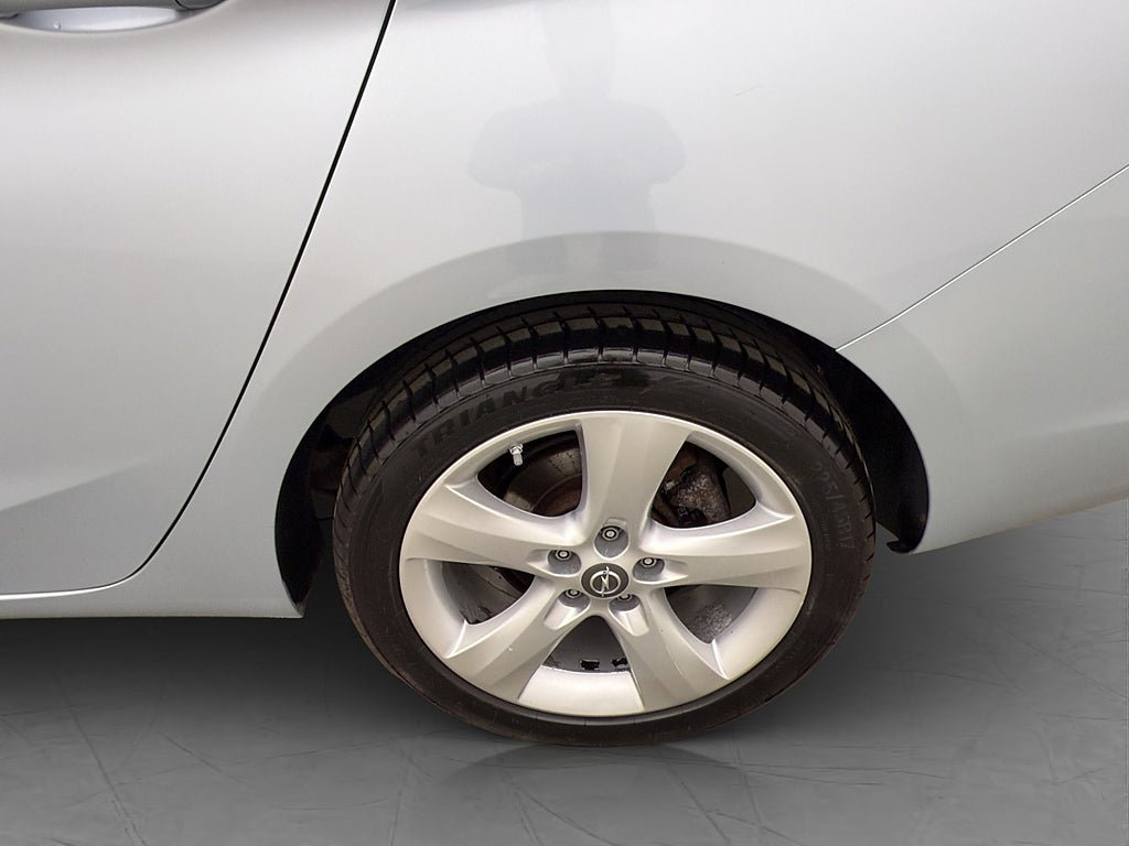 Vehicle Image 30