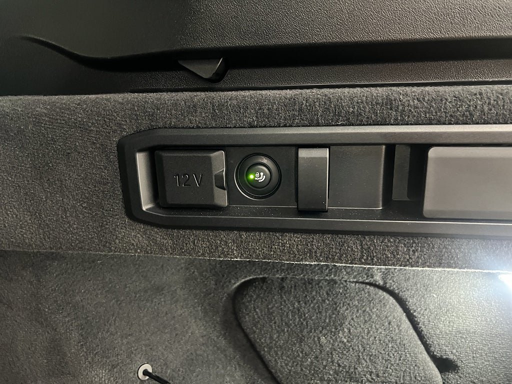 Vehicle Image 37