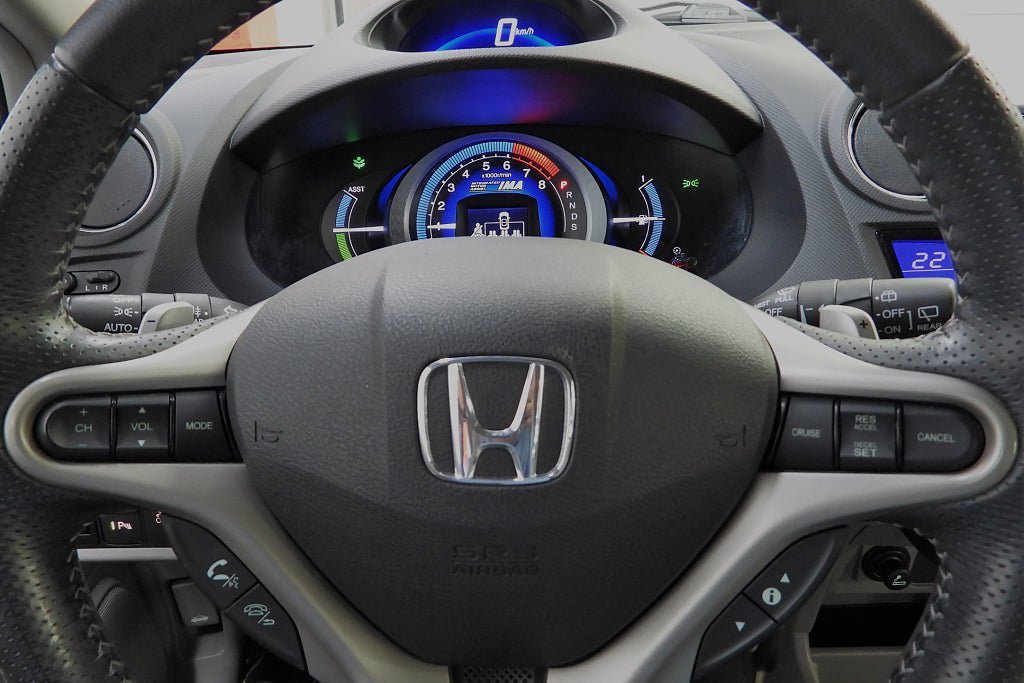Vehicle Image 21