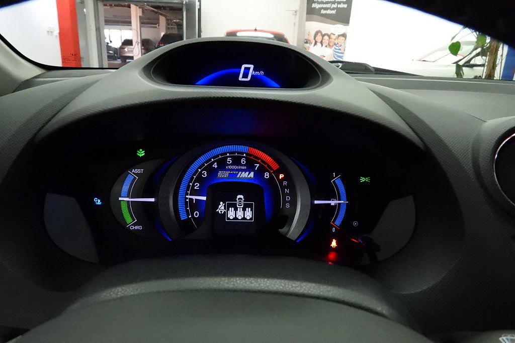 Vehicle Image 27