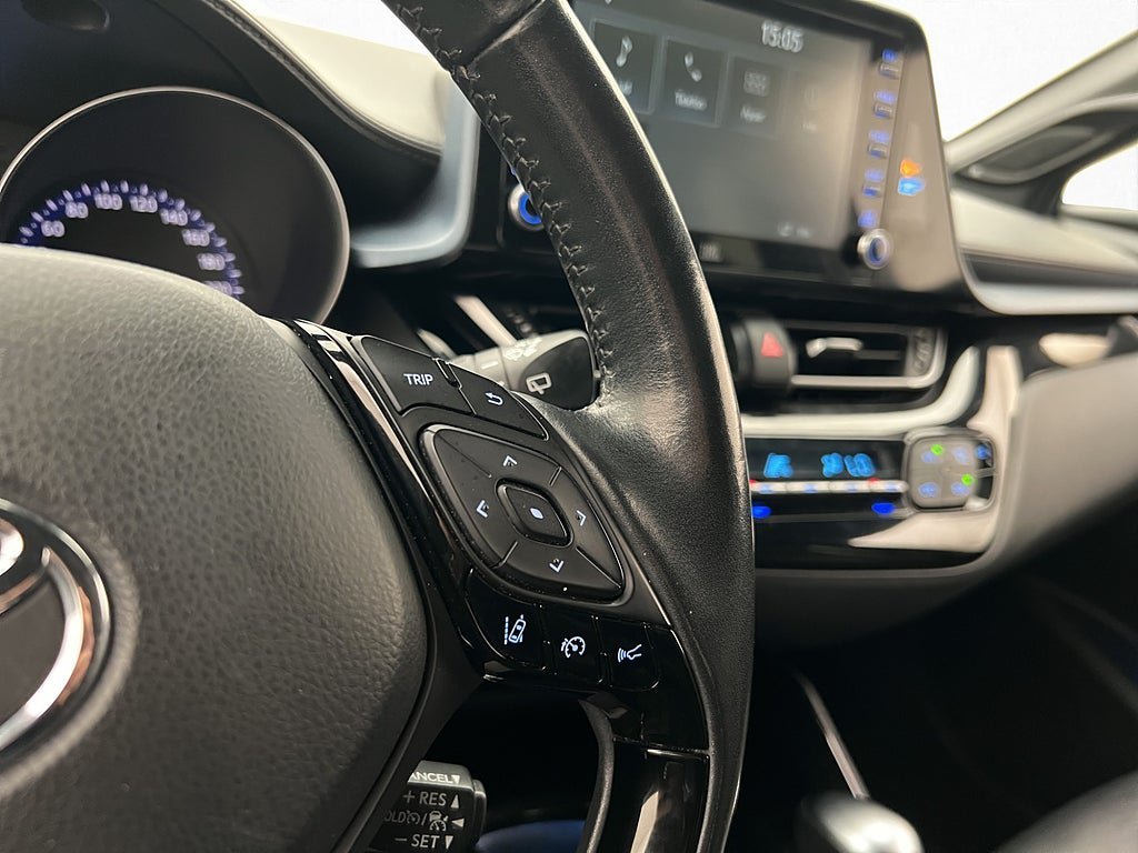 Vehicle Image 19