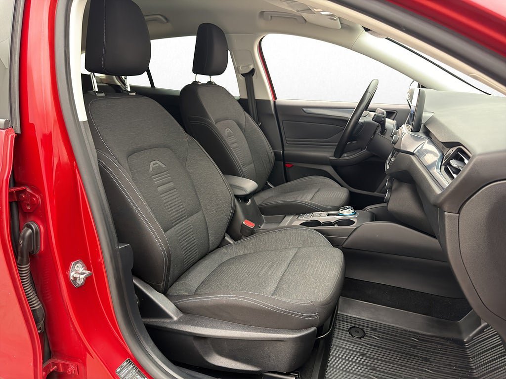 Vehicle Image 26