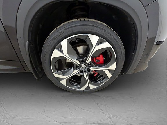 Vehicle Image 38