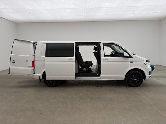 Vehicle Image 34