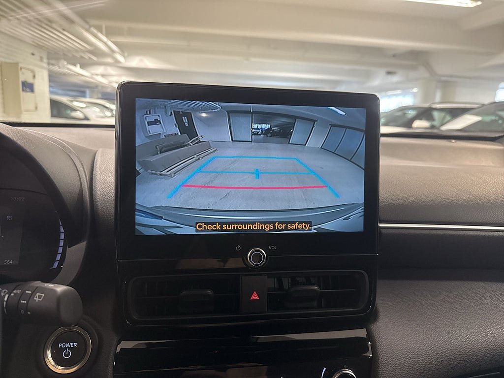 Vehicle Image 13