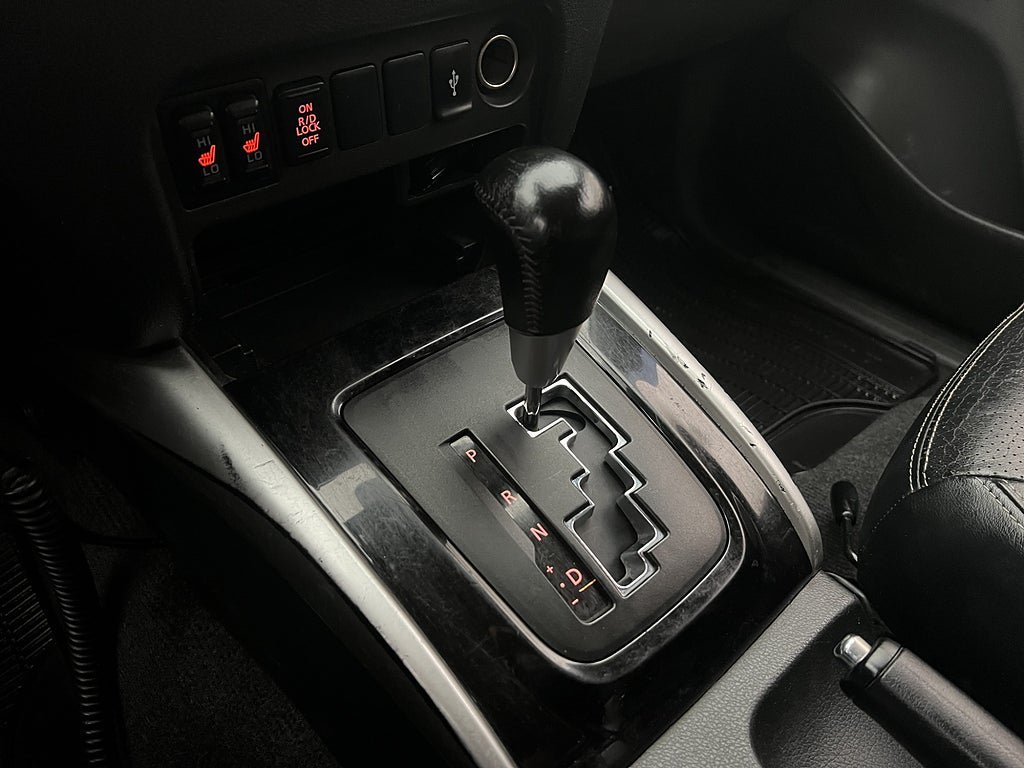 Vehicle Image 29