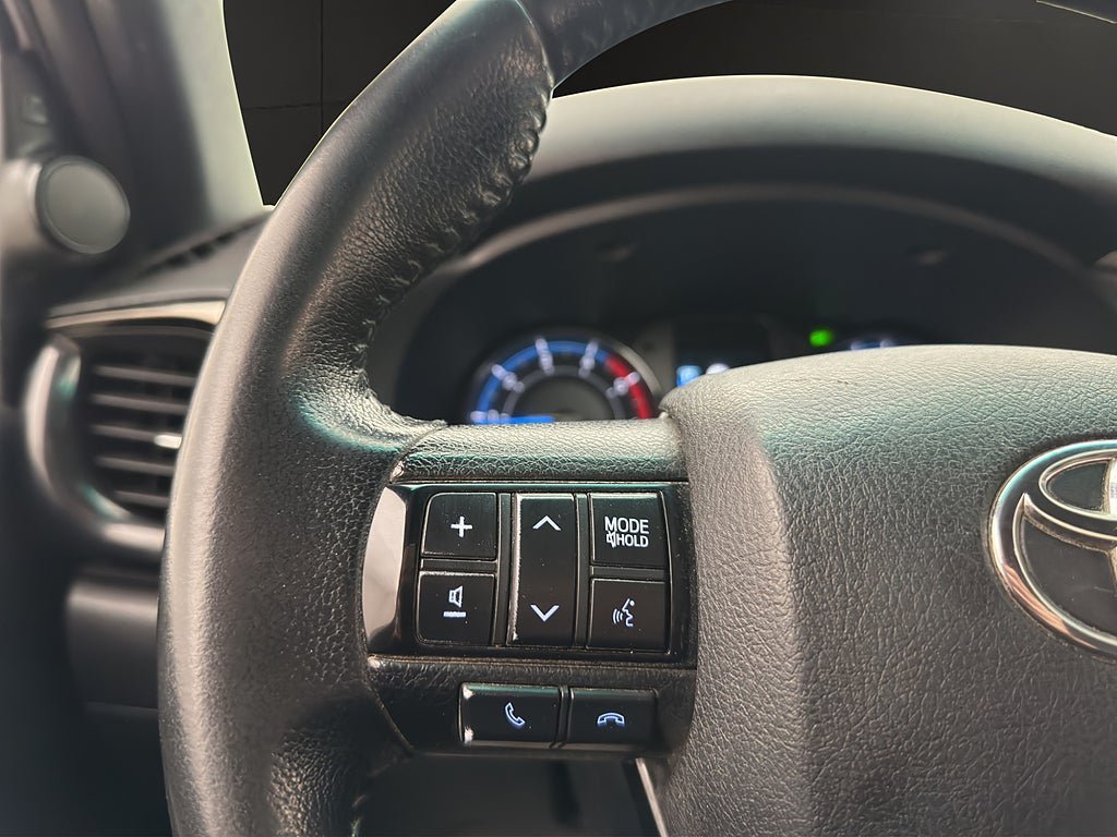 Vehicle Image 20