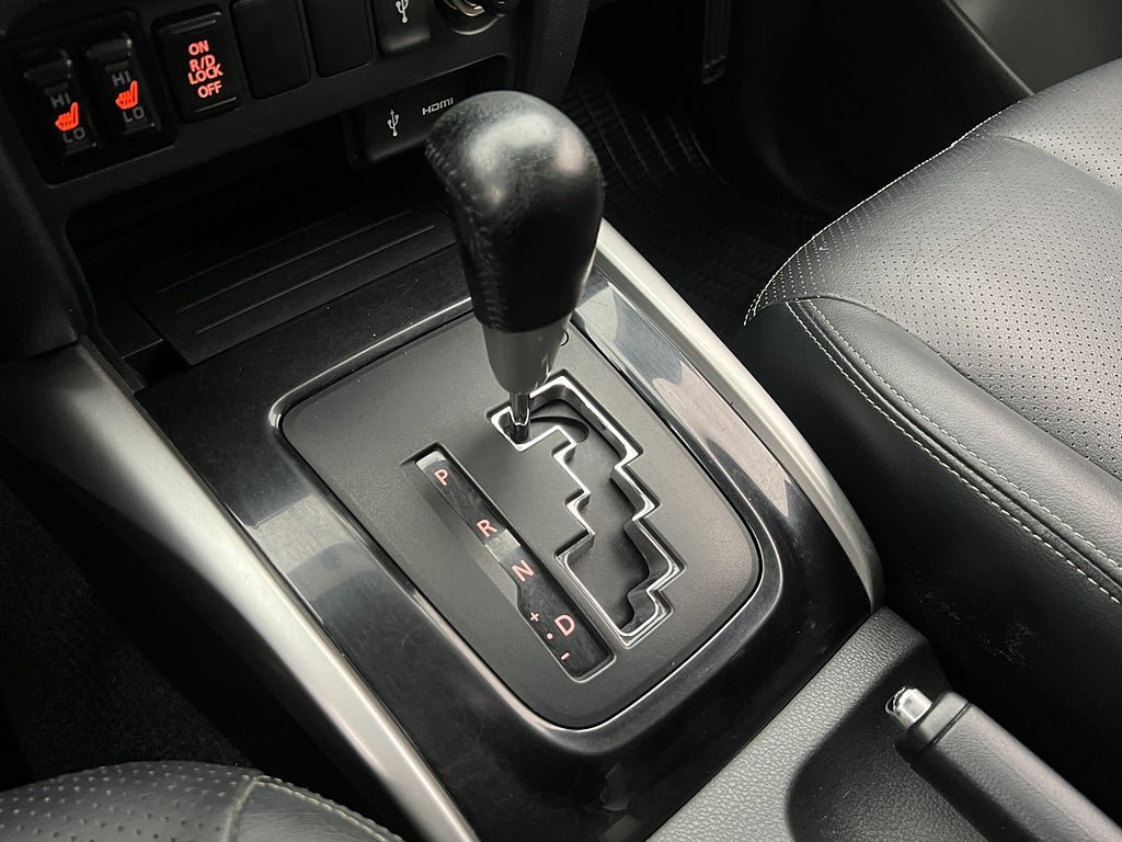 Vehicle Image 29