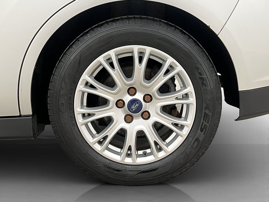 Vehicle Image 30