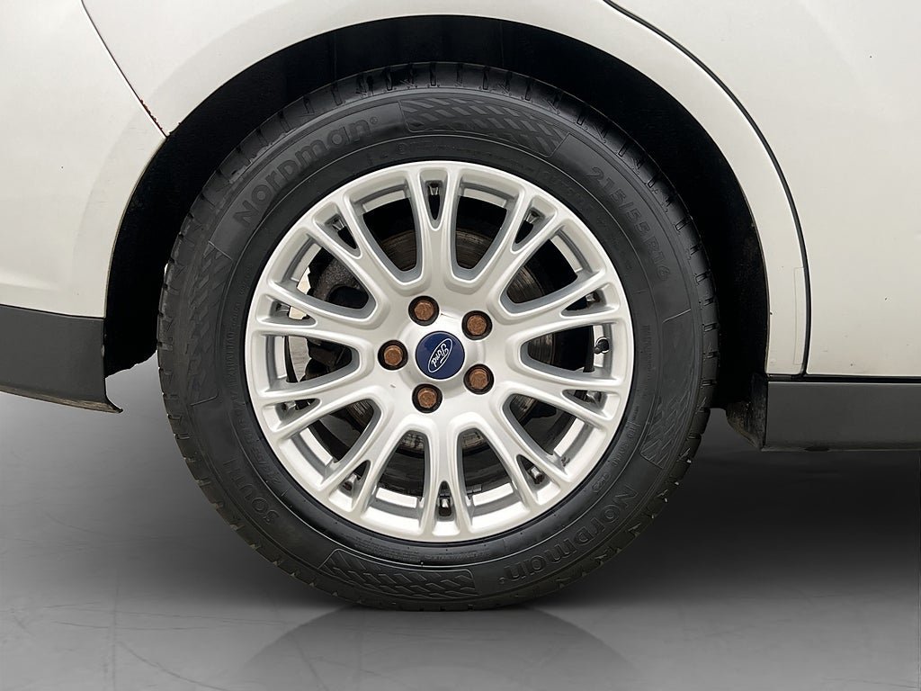 Vehicle Image 31