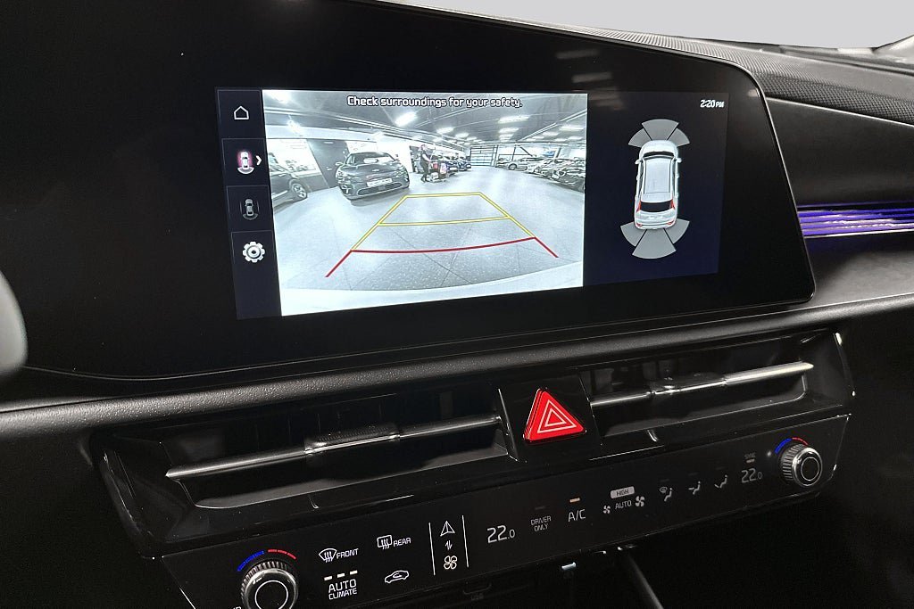 Vehicle Image 19