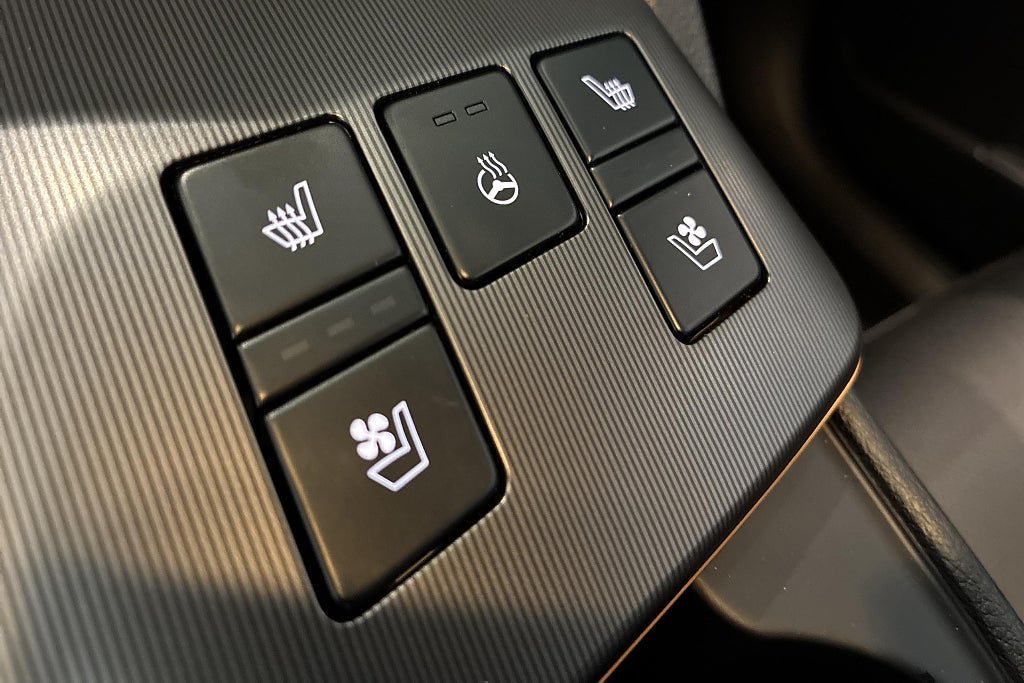 Vehicle Image 24