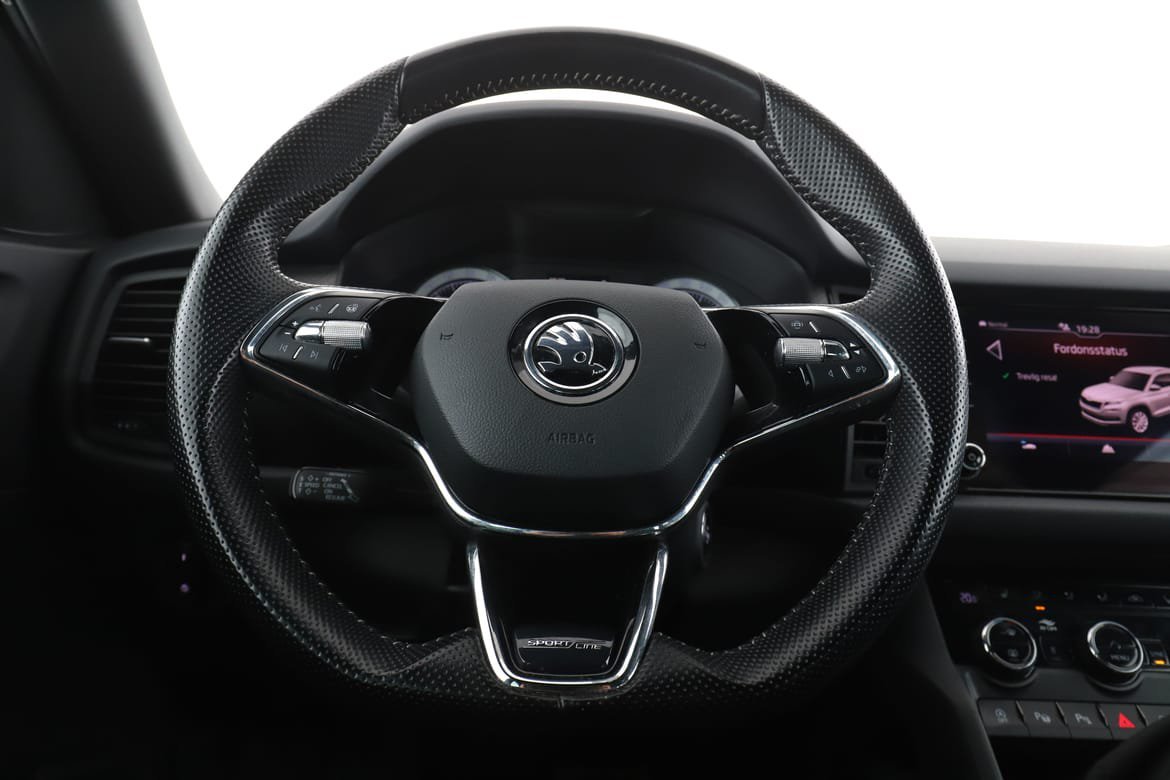 Vehicle Image 15