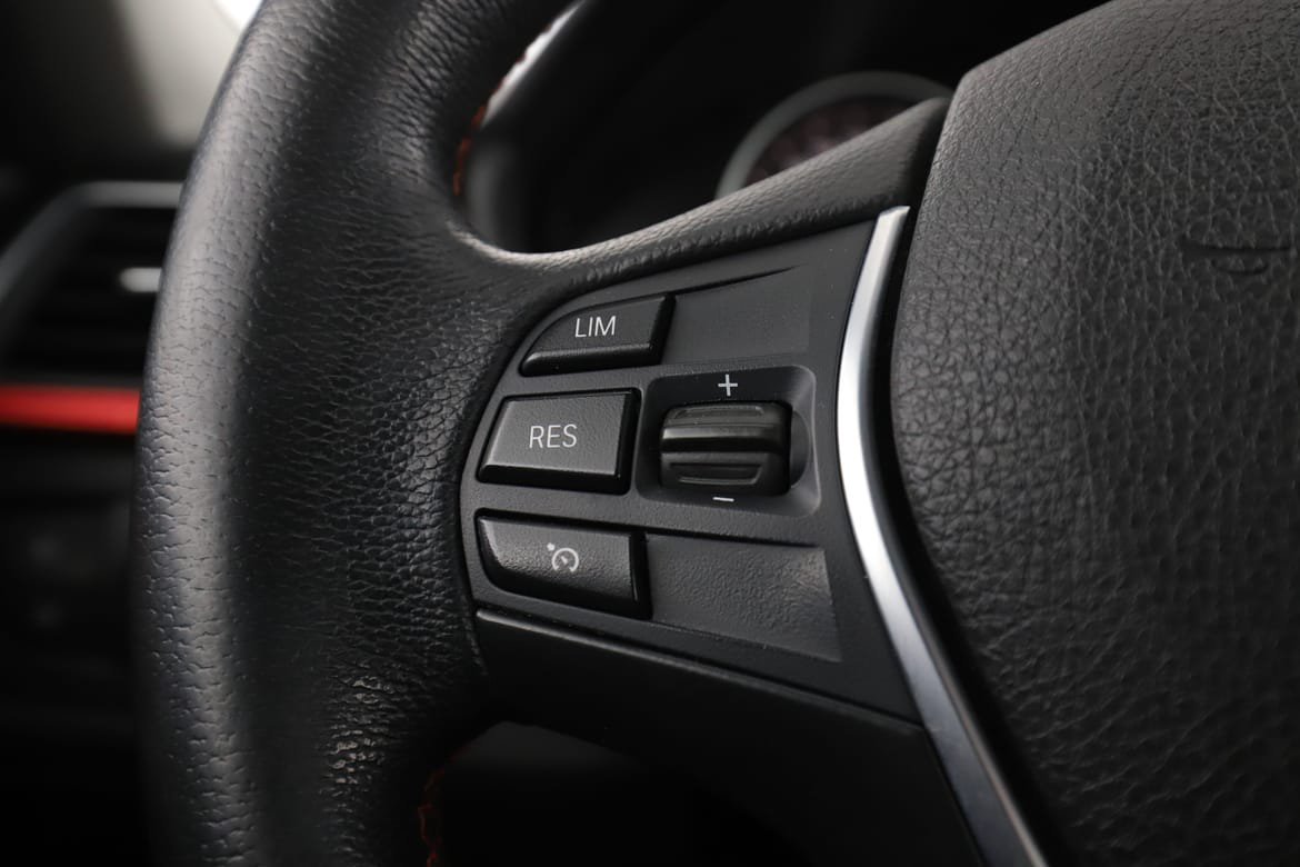 Vehicle Image 26