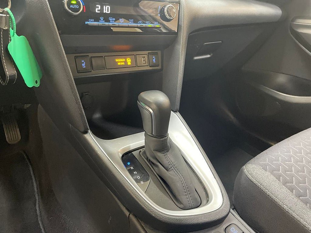 Vehicle Image 18