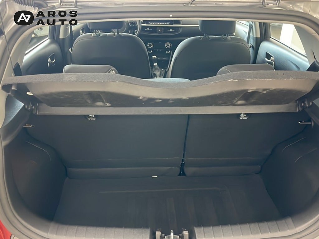 Vehicle Image 14