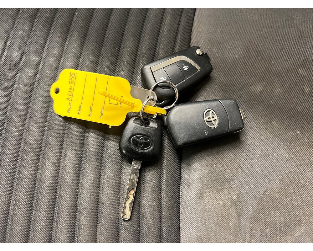 Vehicle Image 11