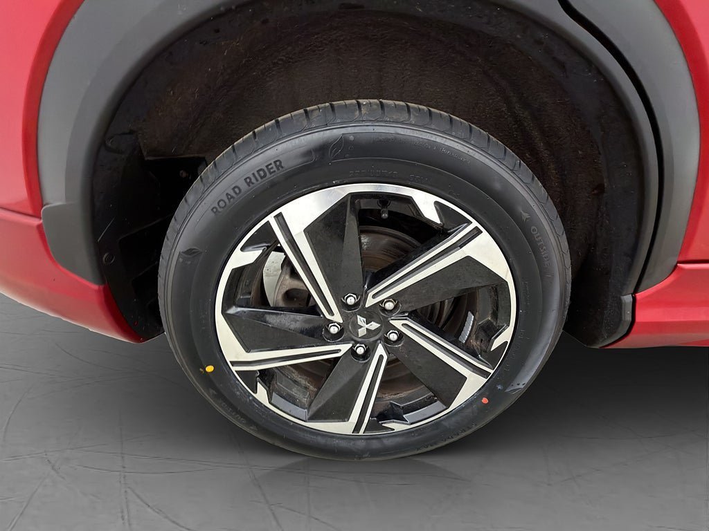Vehicle Image 30
