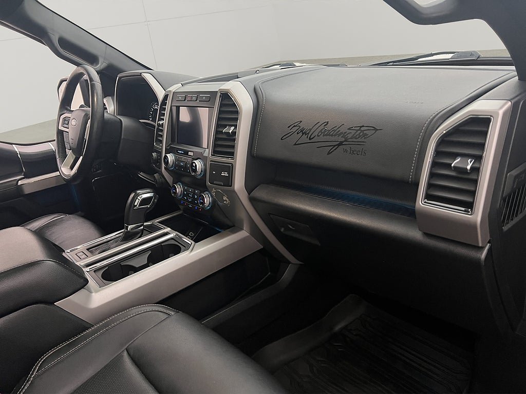 Vehicle Image 35