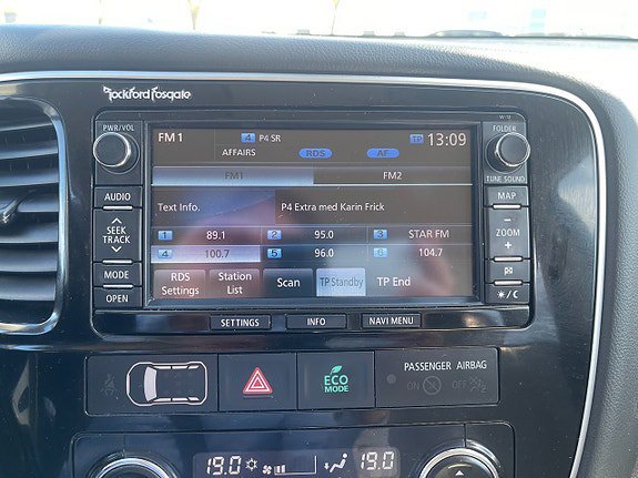 Vehicle Image 29