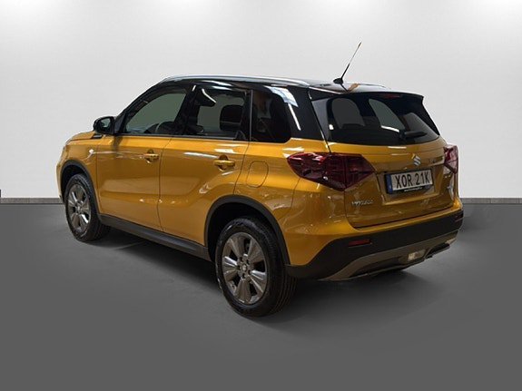 Vehicle Image 6