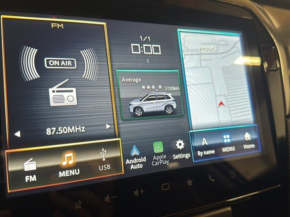 Vehicle Image 11