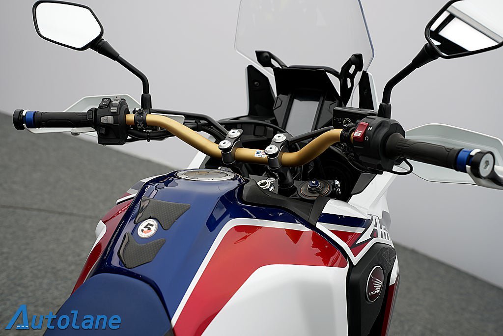 Vehicle Image 21