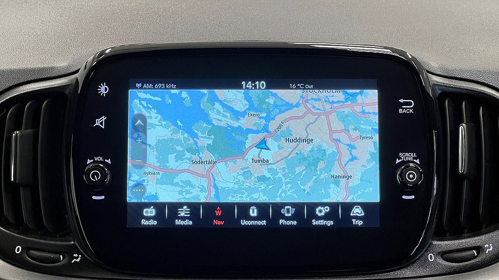 Vehicle Image 18