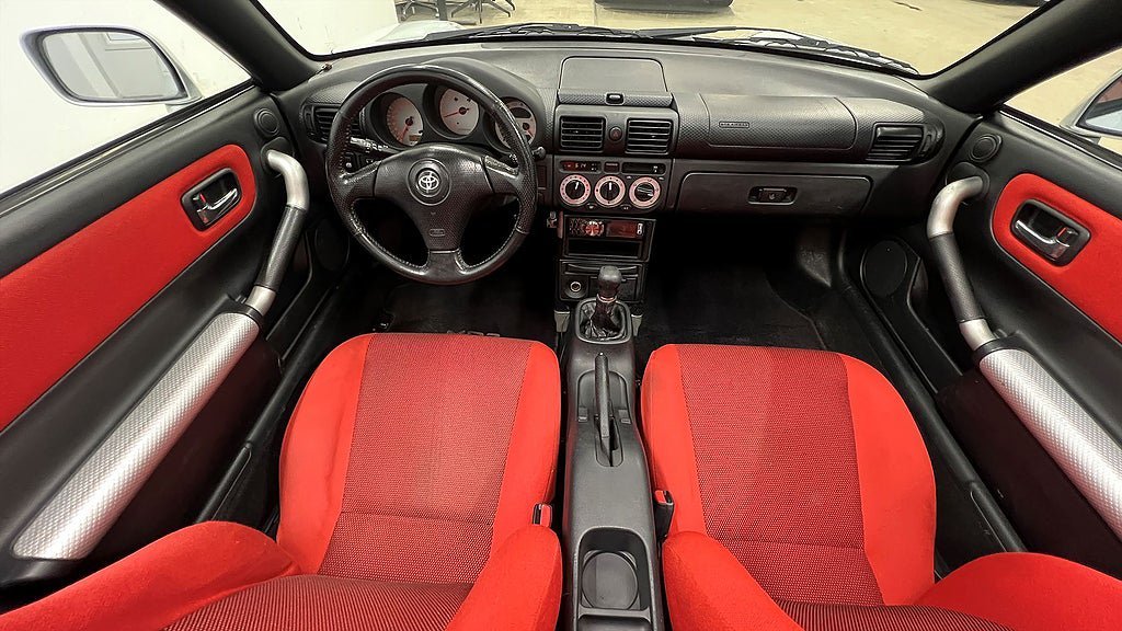 Vehicle Image 7