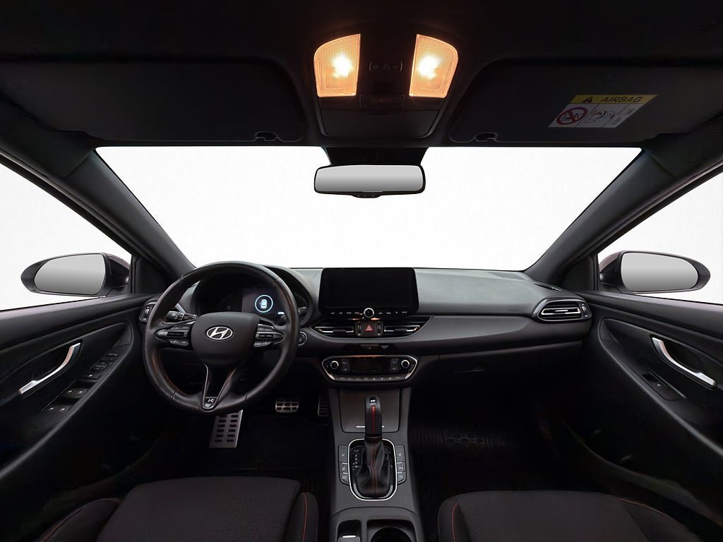 Vehicle Image 13