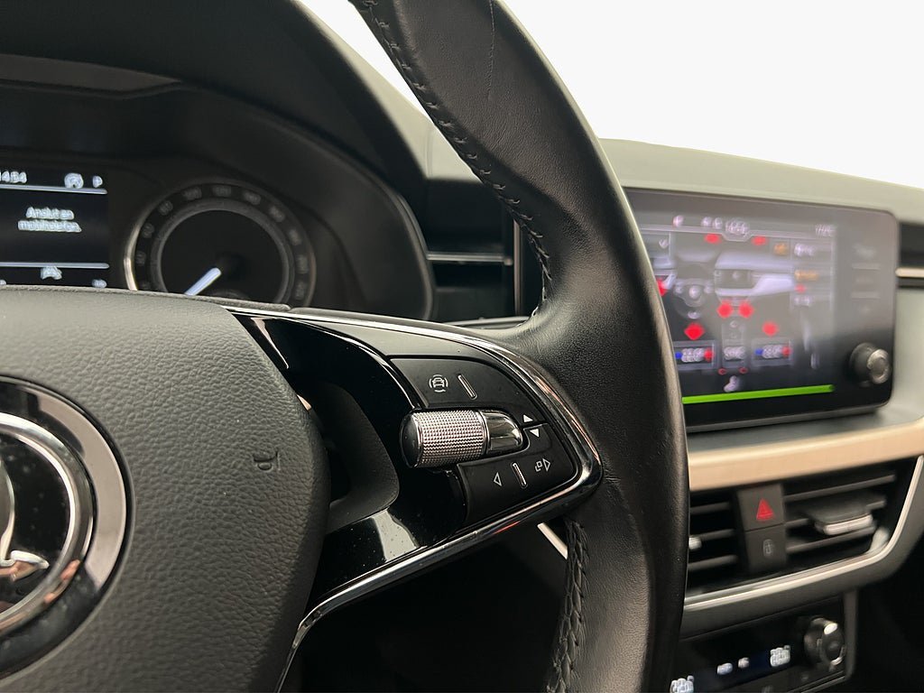 Vehicle Image 29