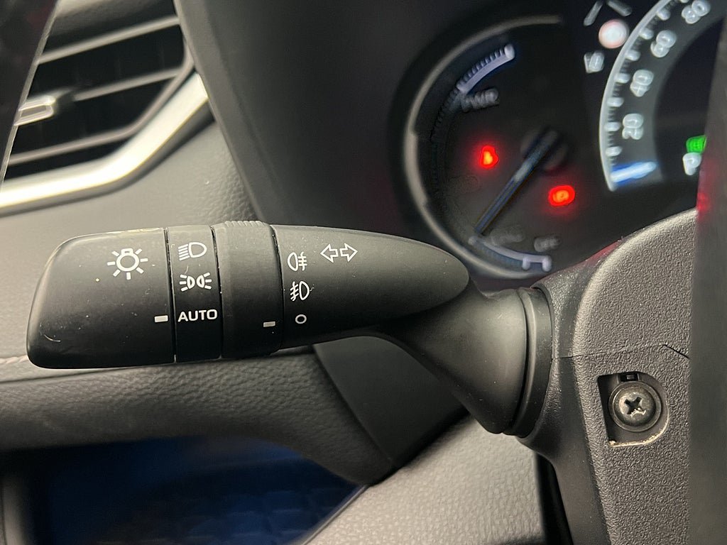 Vehicle Image 33