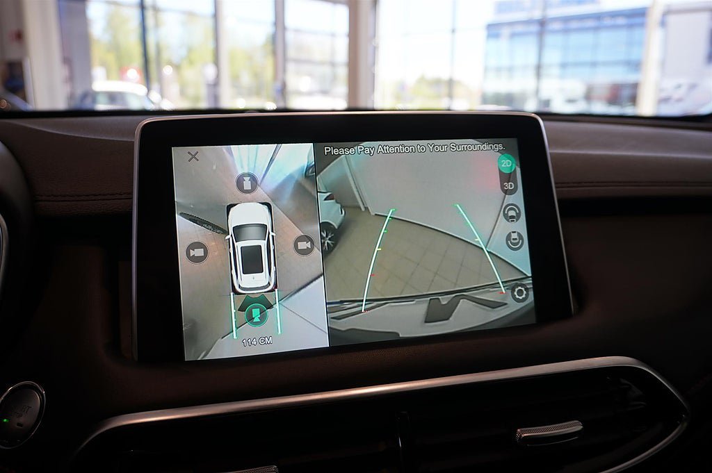 Vehicle Image 8