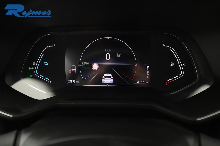 Vehicle Image 11