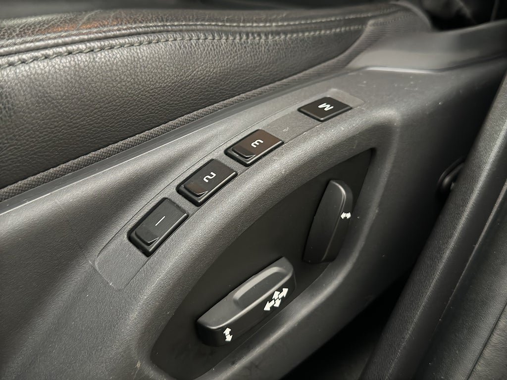 Vehicle Image 26