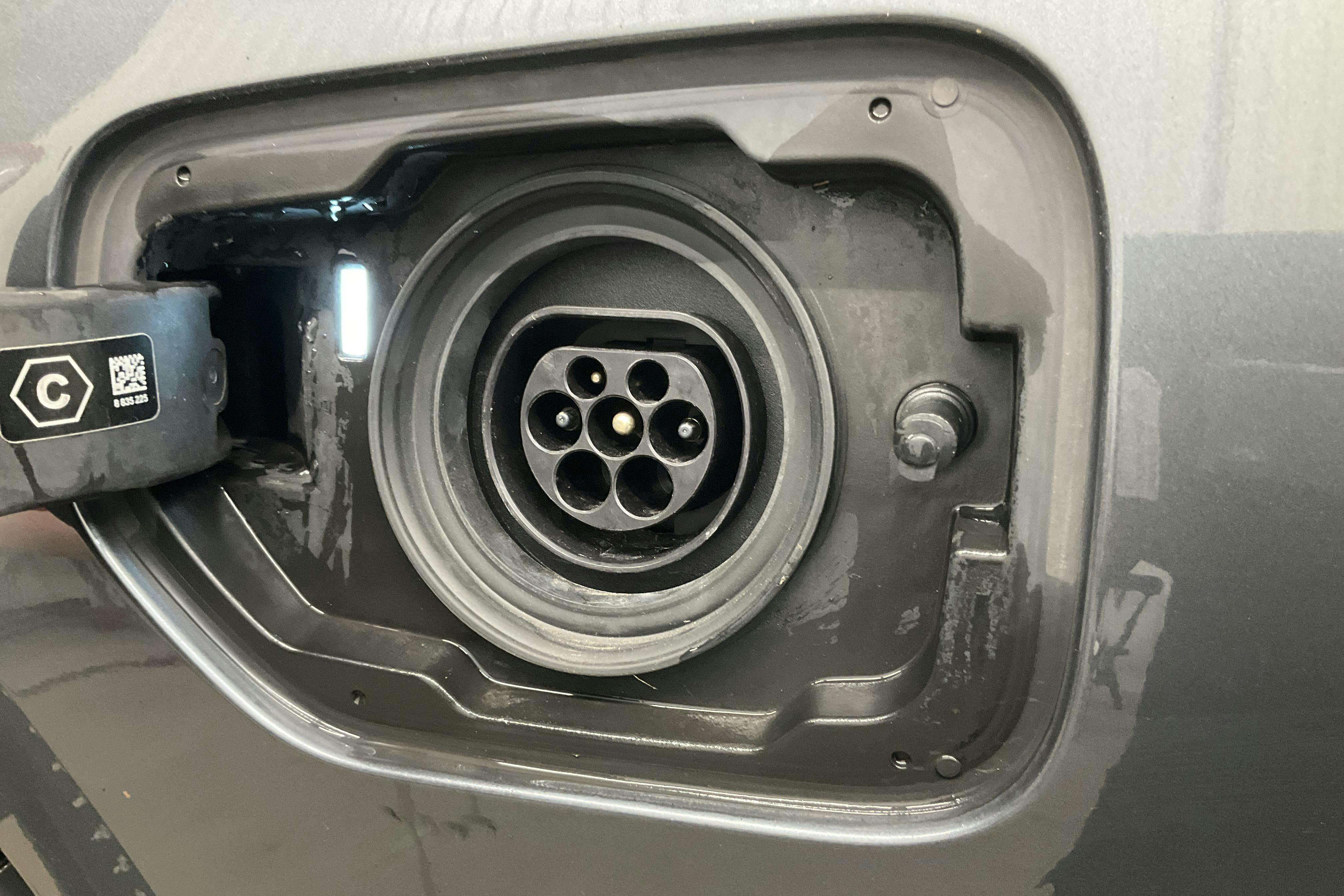 Vehicle Image 17