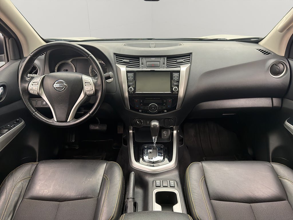 Vehicle Image 17