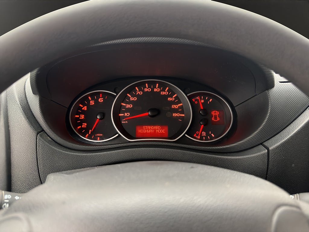 Vehicle Image 19