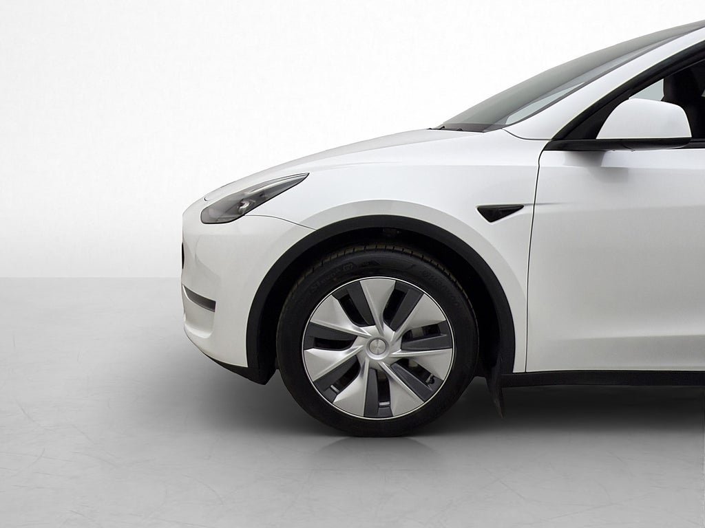 Vehicle Image 28