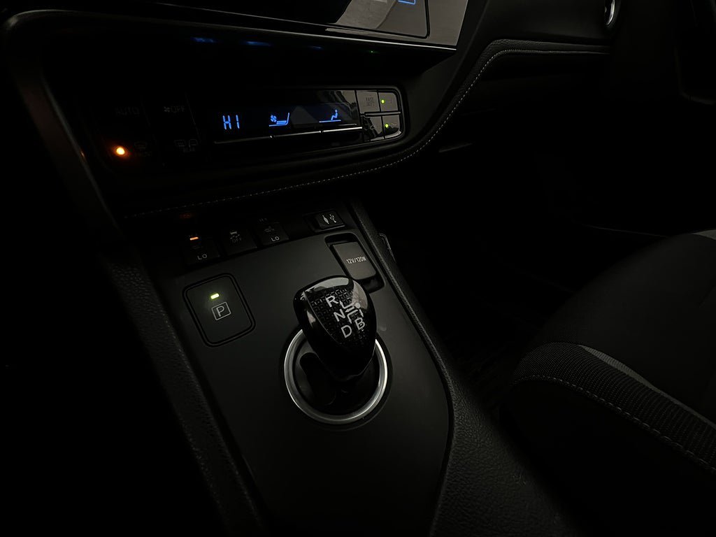 Vehicle Image 19