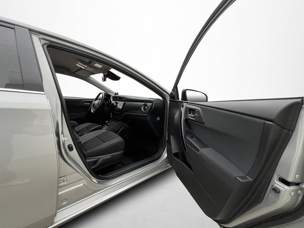 Vehicle Image 21