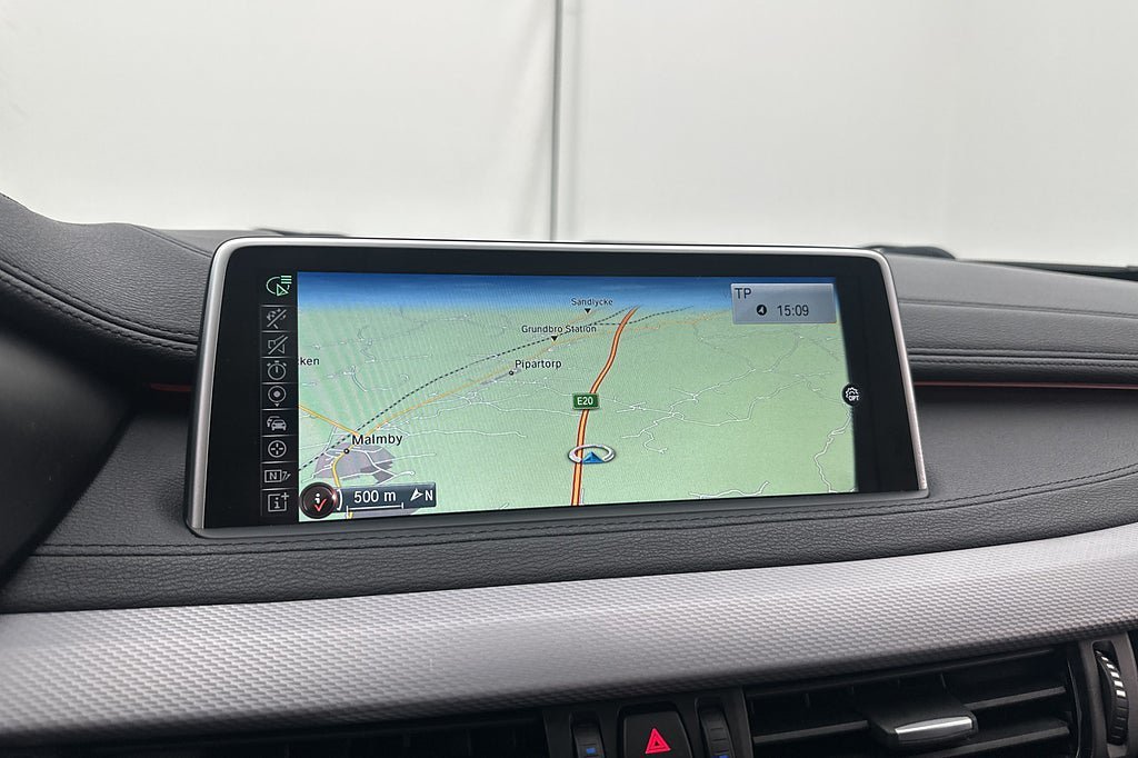 Vehicle Image 27