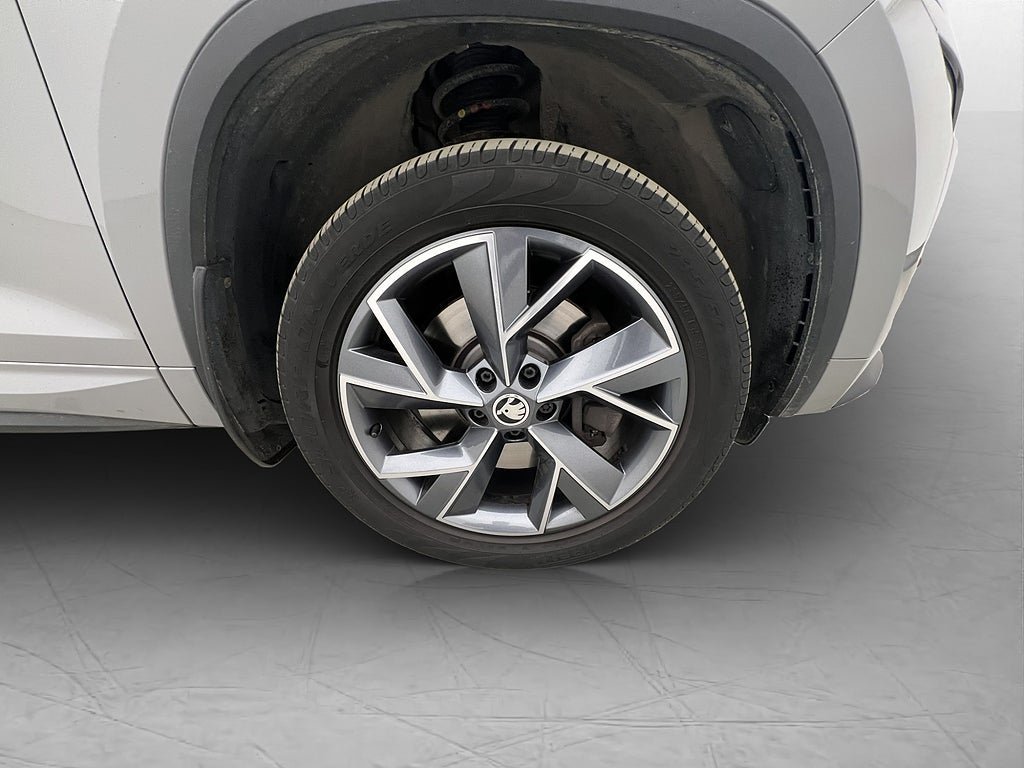 Vehicle Image 37