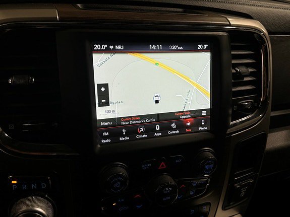 Vehicle Image 18