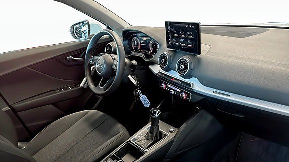 Vehicle Image 12