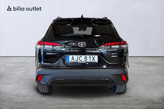 Vehicle Image 8