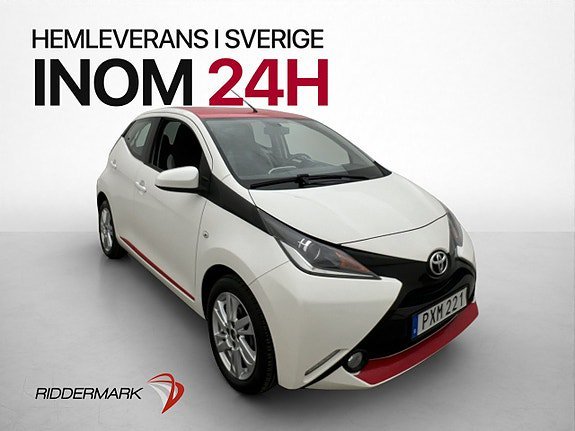 Vehicle Image 6