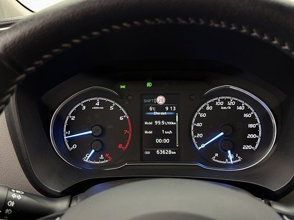 Vehicle Image 17